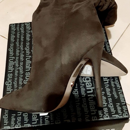 Fullah Sugah high heel boots, size 39, khaki suede
