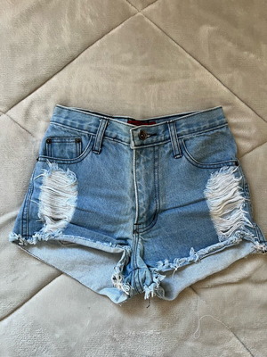 Denim shorts like new, size M, blue