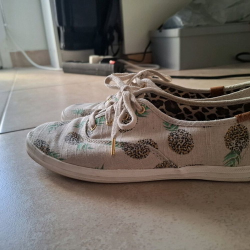 Keds sneakers size 39 like new, beige with tropical print