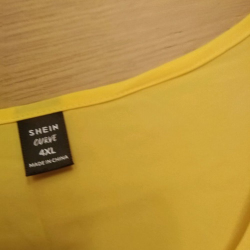 Dress long yellow like new, summer with chain pattern