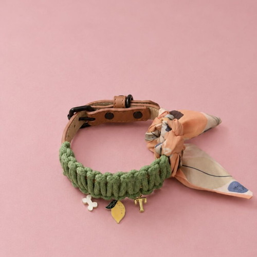 Dog collar handmade, new, adjustable 23-30cm