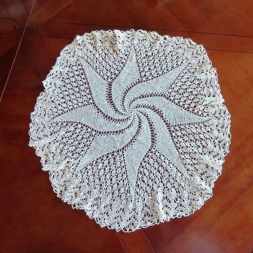 Handmade Crochet Round Doily 49 cm Vintage Lace