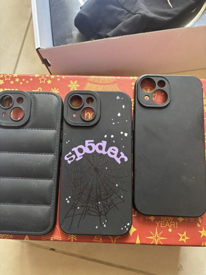 Θήκες Iphone 15 σαν καινούργιες