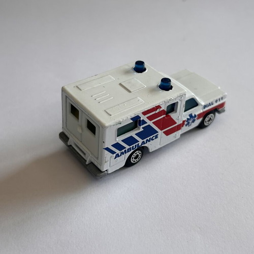 Matchbox 1996 Superfast Chevrolet Ambulance used