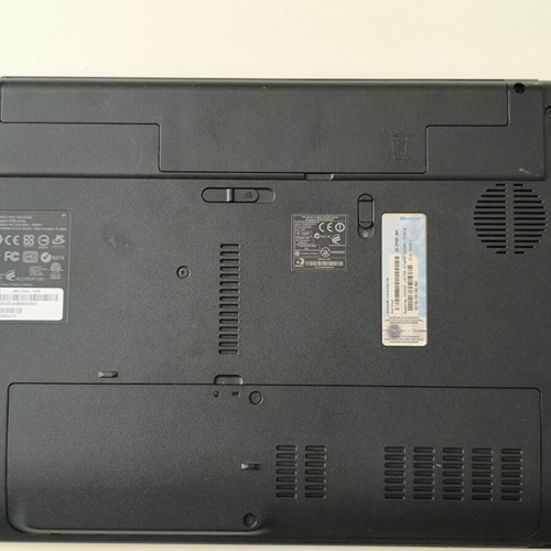Acer Aspire 5742 laptop used, Intel Core i3, 4GB RAM, 128GB SSD, Windows 11