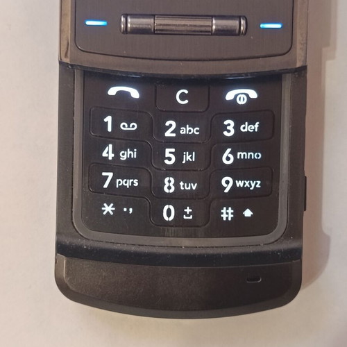 LG Shine used mobile phone in good condition with charger