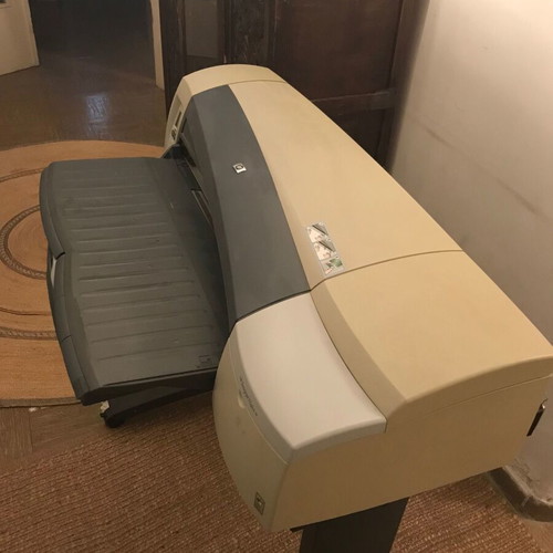 HP Designjet 110plus nr plotter A1/24" used with stand, roll, and accessories