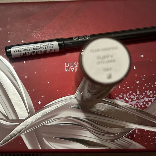 Dust and cream makeup gift set new, 2 pieces Stardust