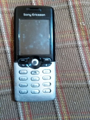 Sony Ericsson T610 collectible used functional phone