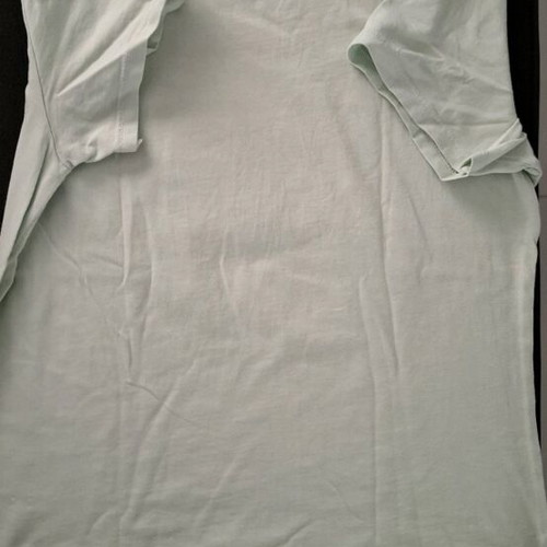 H&M t-shirt girl 8-10 years like new with color-changing print