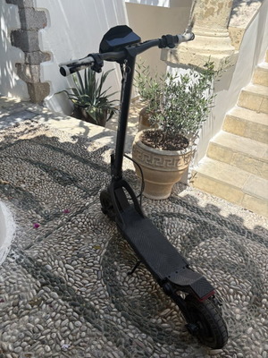 Kukirin G3 electric scooter