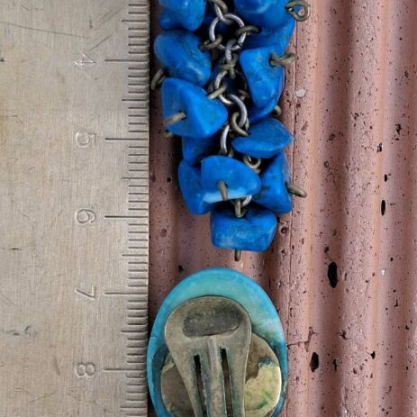 Vintage clip earrings with turquoise stones used, cluster style