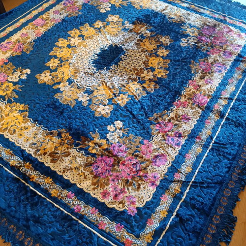 Vintage velvet blanket 230x270 like new