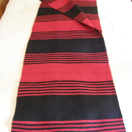 4 Pilio Batani wool blankets and 1 kilim, handwoven