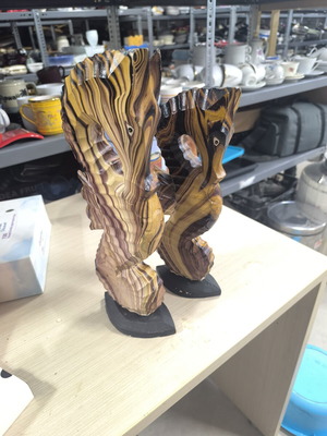 Decorative Table Seahorse Pair like new