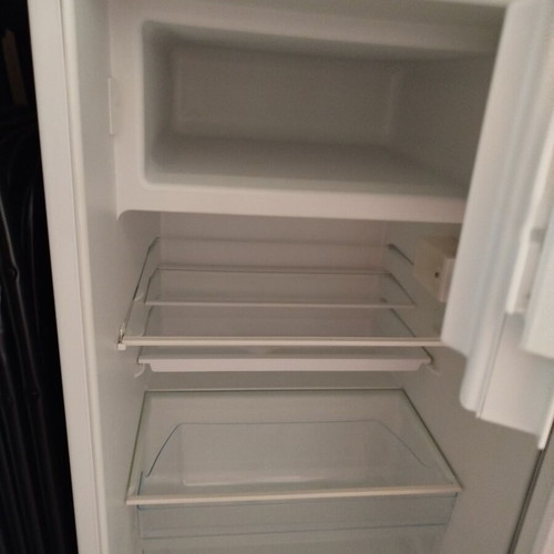 Bosch auxiliary fridge like new