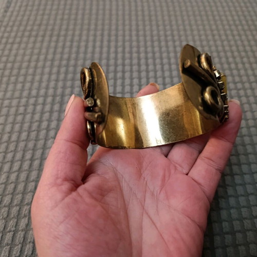 Vintage bracelet used in bronze, green and mustard shades