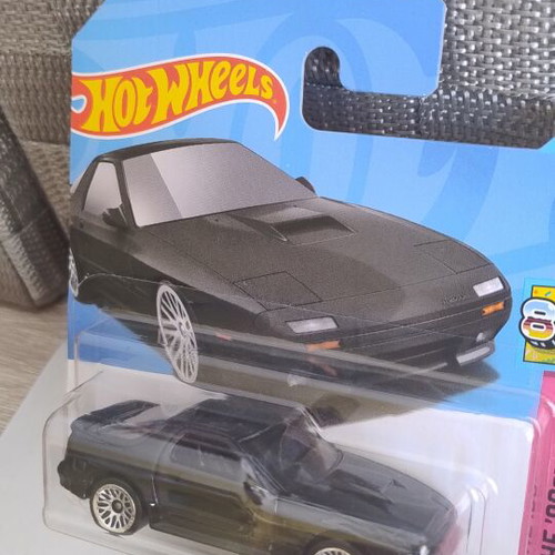 Hot Wheels Mazda Savanna RX-7 new in box