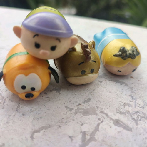 Tsum Tsum figures used, pack of 10 authentic