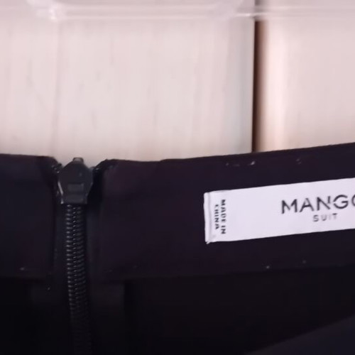 Mango long bermuda zip culotte black size M like new