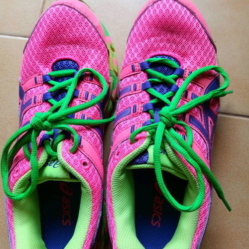 Asics Gel-Xalion athletic shoe used, size 40, pink