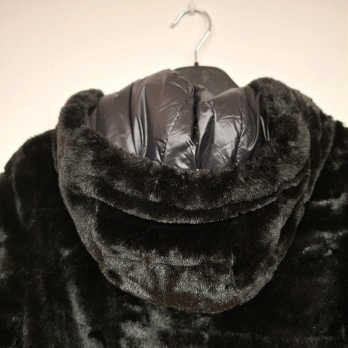 Parabita reversible fur jacket like new, black, sizes M and L