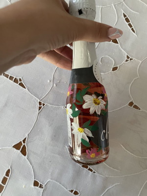 Mini Chic raspberry sparkling wine hand-painted, new