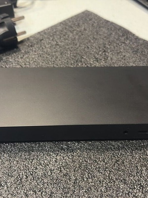 HP USB-C Dock G4 docking station like new, complete set with cables and charger
