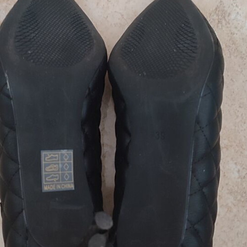 Ideal Shoes quilted pumps size 39, heel 7.5 cm, new