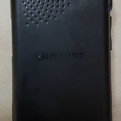 Samsung M2510 with broken screen for parts without battery and charger