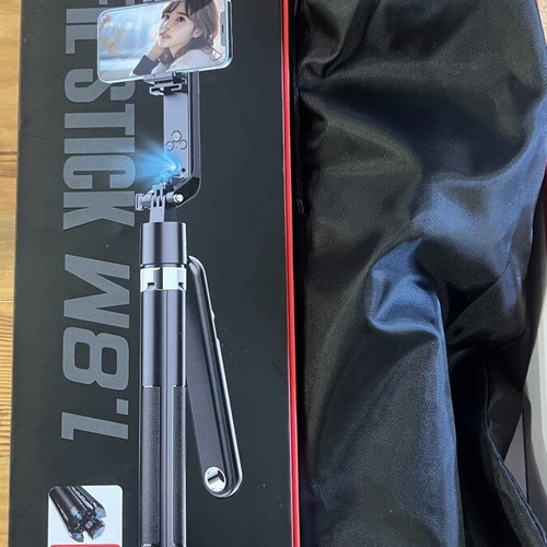 Gimbal Selfie Stick Q515TK with AI Face Tracking and Tripod