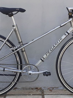 Kettler Alpha Aluminium 28’ city bike like new, 5 speeds