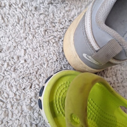 Kids shoes pack used sizes 27, 28, 10 Nike, Admiral, Crocs