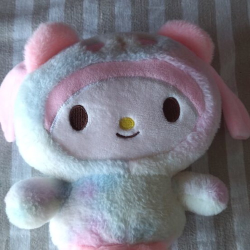 My Melody doll and keychain like new