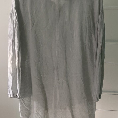 Women's shirt like new, size L, gray