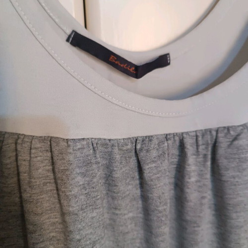 Badila gray two-tone tank top like new, size S