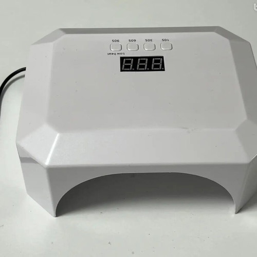 Nail lamp like new
