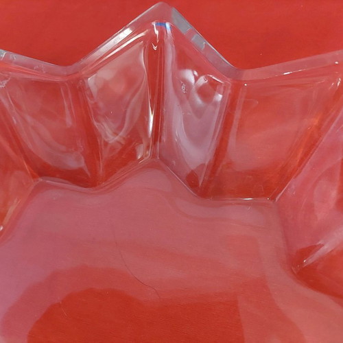 Large crystal serving platter used 45cm diameter star shape with 10 points