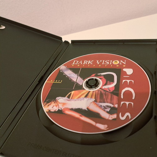 Pieces DVD used with Greek subtitles, thriller horror