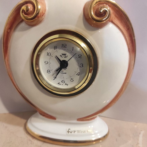 Ceramic clock with battery like new, analog table clock