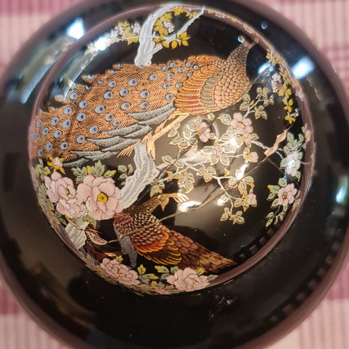 Vintage Japanese Porcelain Ginger Jar Satsuma Style like new