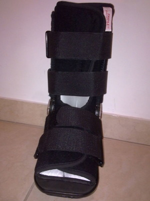 Orthopedic Ankle Brace Boot size M like new