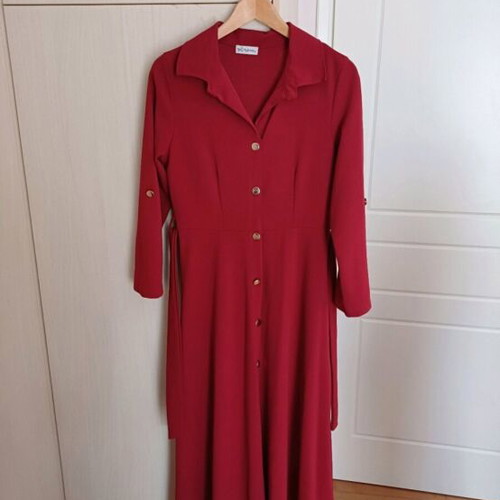 Wardrobe with 5 dresses, 3 skirts and Zic Zac coat like new