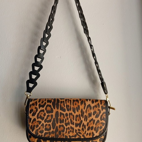 Leopard print shoulder bag new, small size