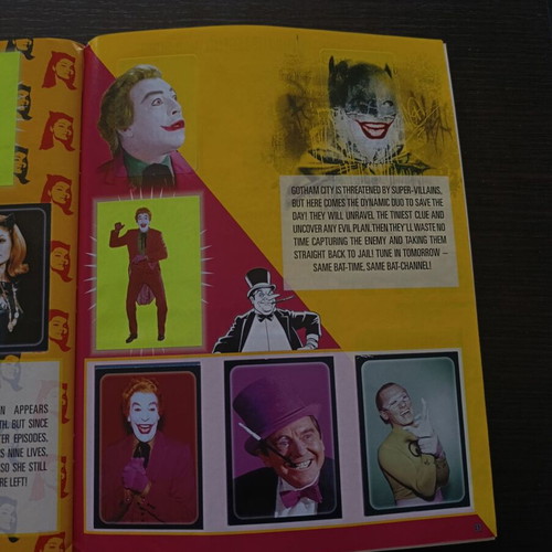 Panini album World of Batman 2016 used, completed