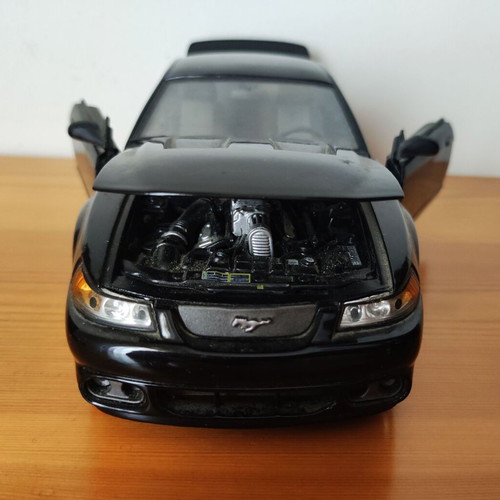 Ford SVT Mustang Cobra Terminator 2003 μοντέλο αυτοκινήτου συλλεκτικό 1:18 Maisto