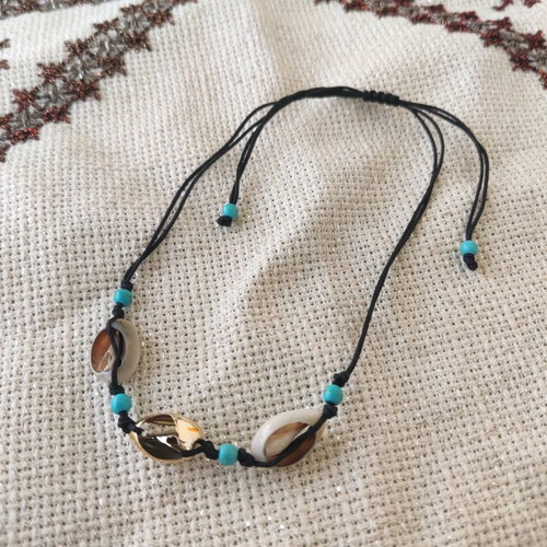 Handmade anklet new with shells