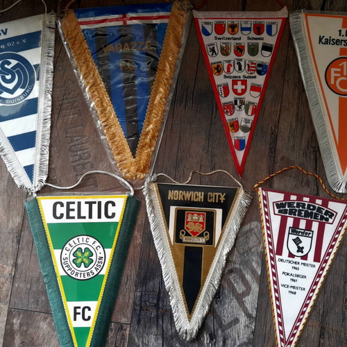 Set of 7 authentic vintage football pennants like new