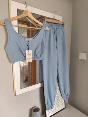 Sportswear set with bustier new, blue, size M