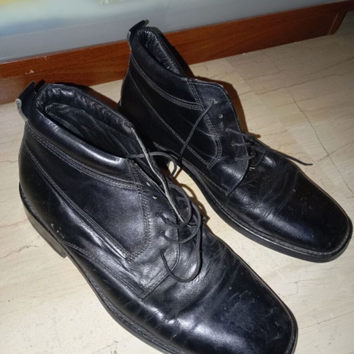 Men's leather black formal ankle boots like new, size 42